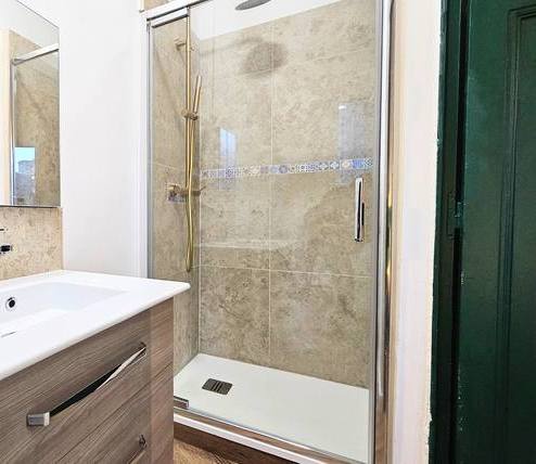 Salle de bain après rénovation locatif