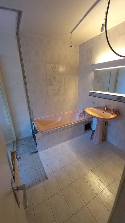 Salle de bain avant rénovation