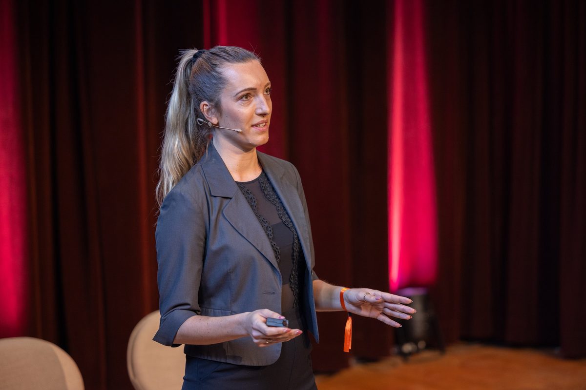 Pauline en conférence